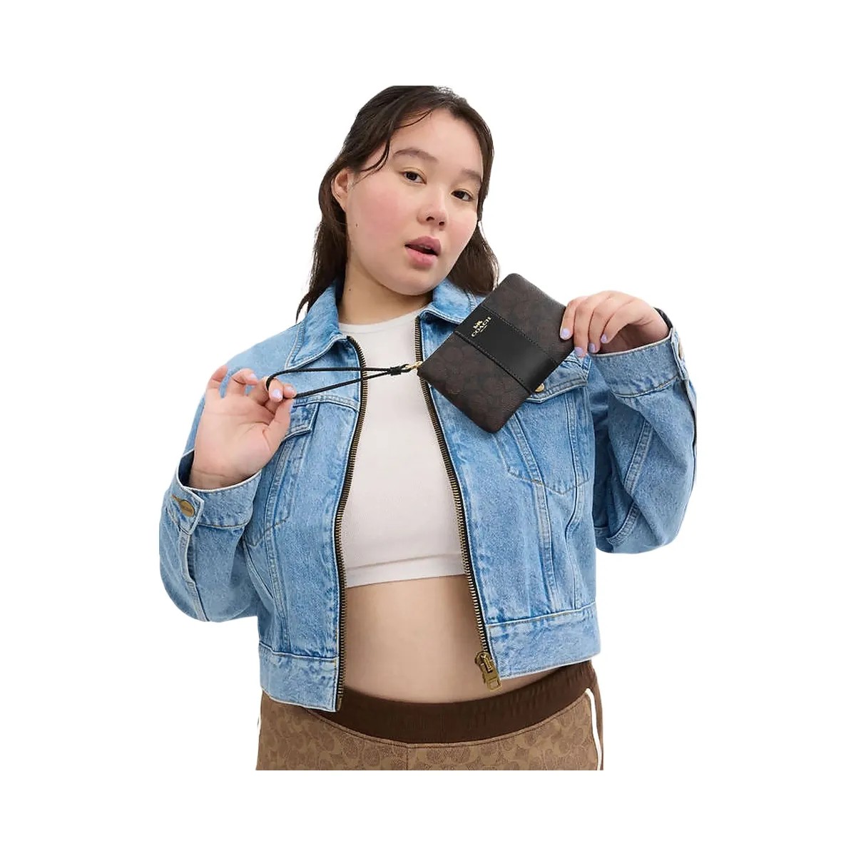 Coach Corner Zip Wristlet In Signature Canvas With Stripe Signature Canvas-Gold-Walnut-Black - HypeFly India View 2