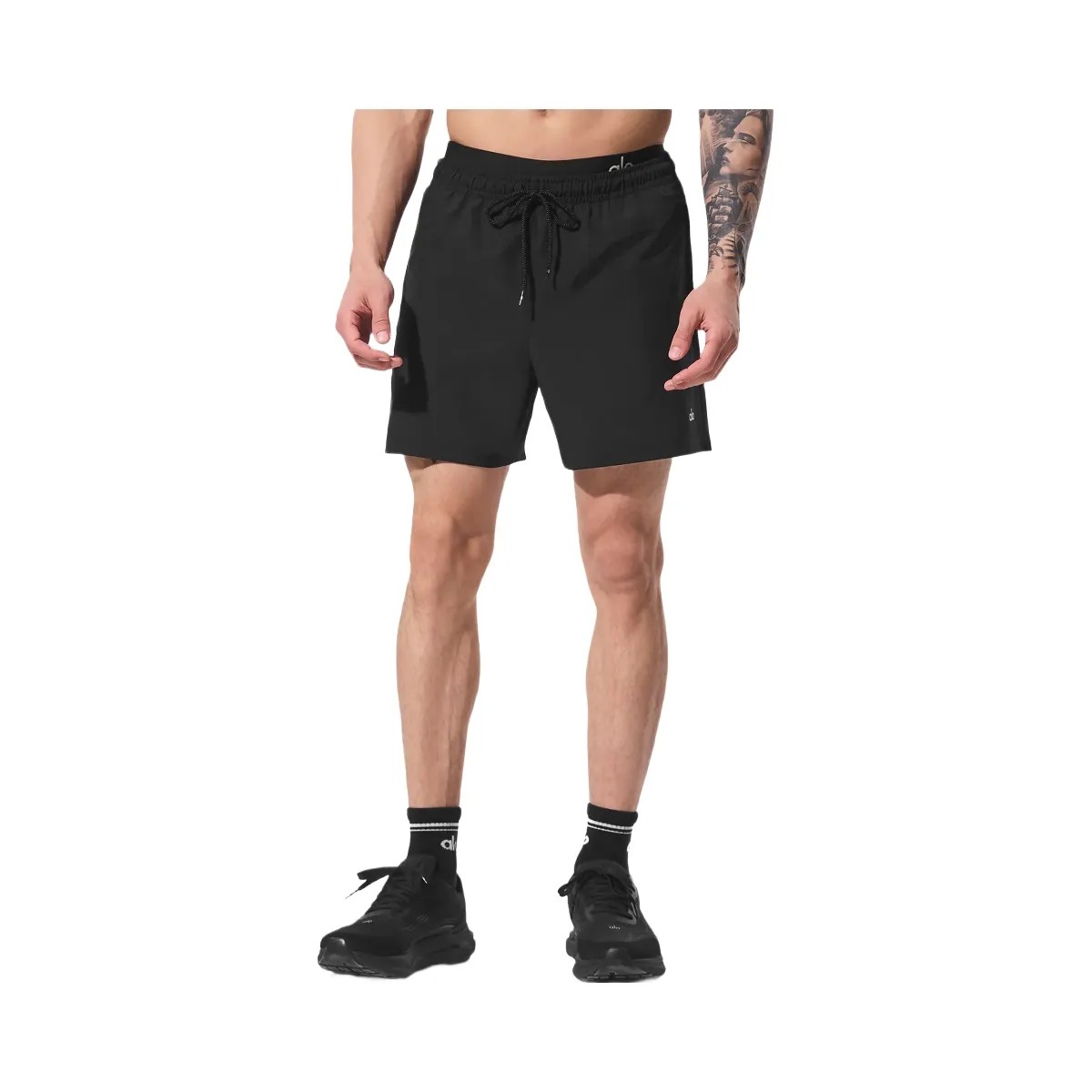 Alo Men's 7" Circuit Short - Black - HypeFly India View 1