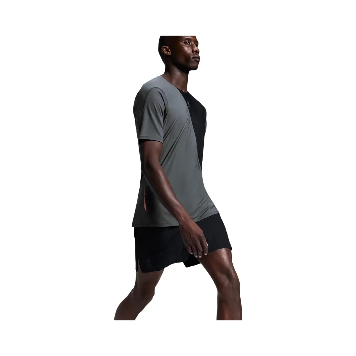 On Ultra Shorts Black | Black - HypeFly India View 6