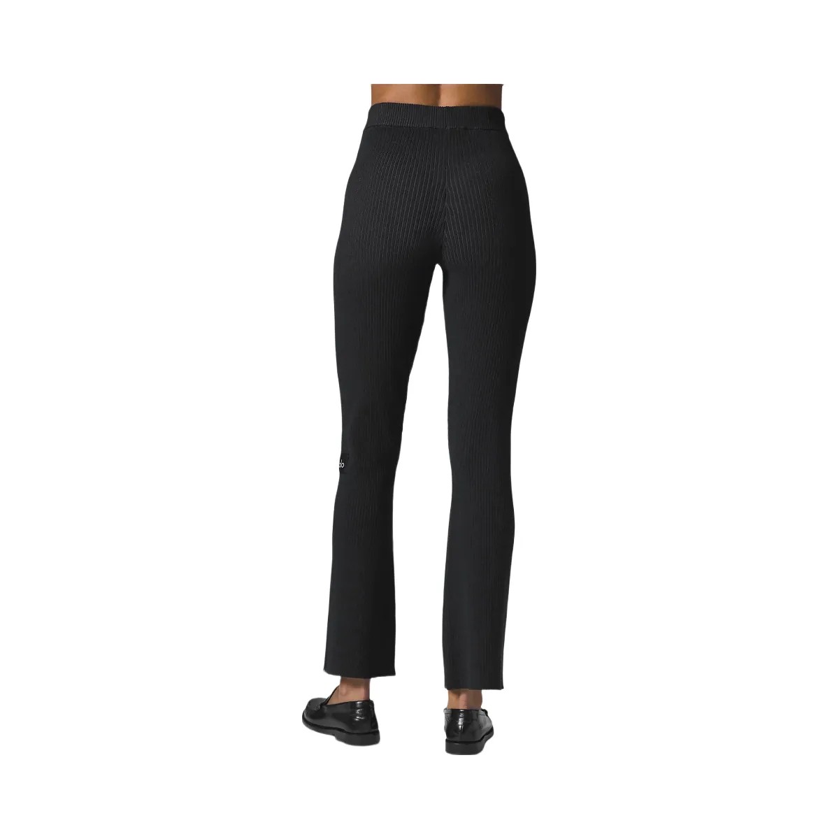 Alo Women's Denim Knit High-Waist Flare Pant - Black/Anthracite - HypeFly India View 3