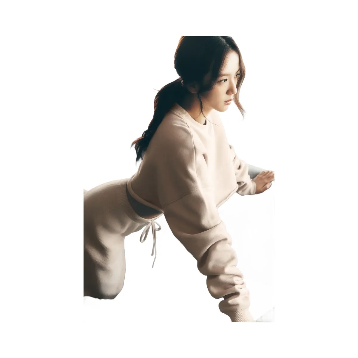 Alo Women's Extreme Cropped Pullover - Macadamia - HypeFly India View 6