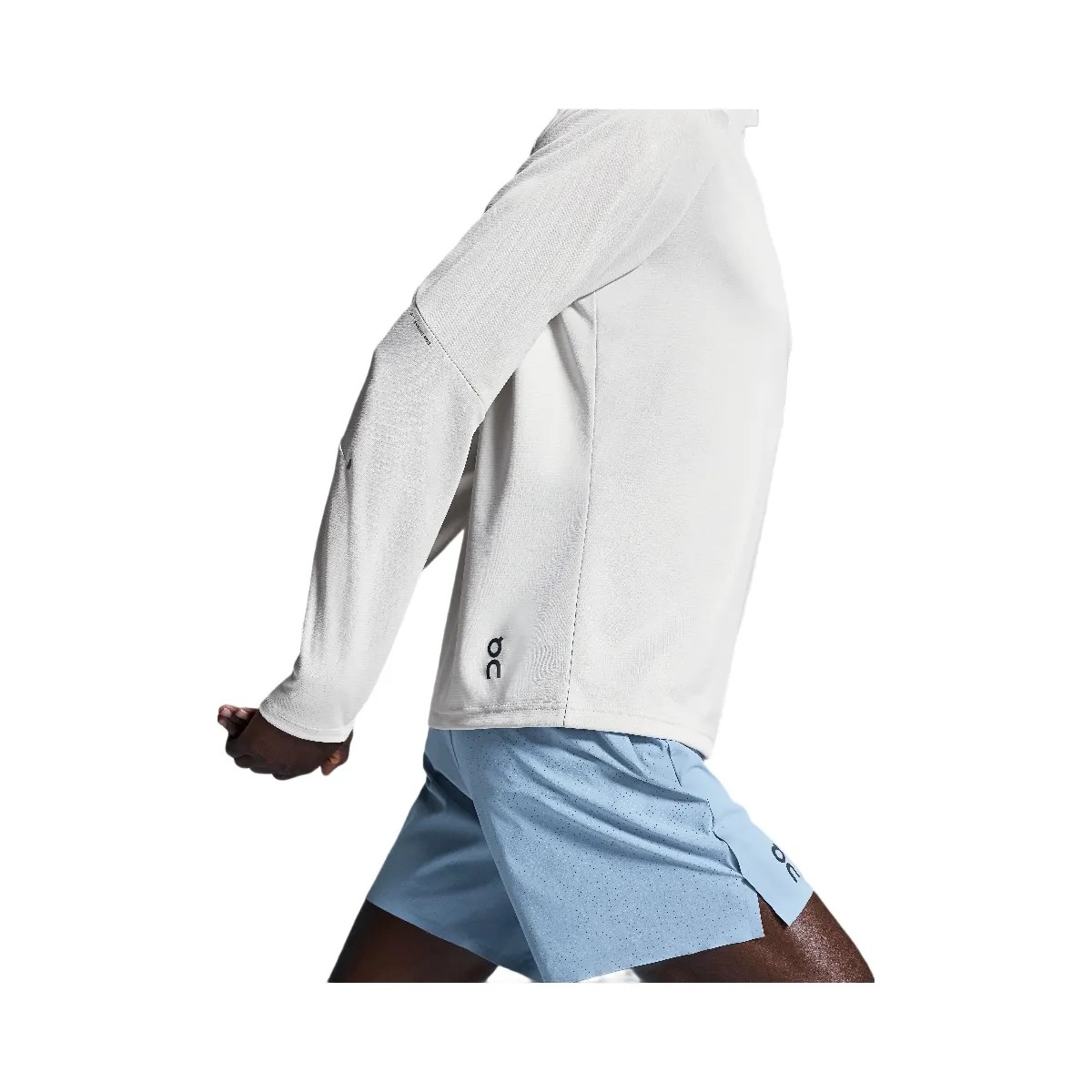 On 5" Performance Shorts Chambray - HypeFly India View 6