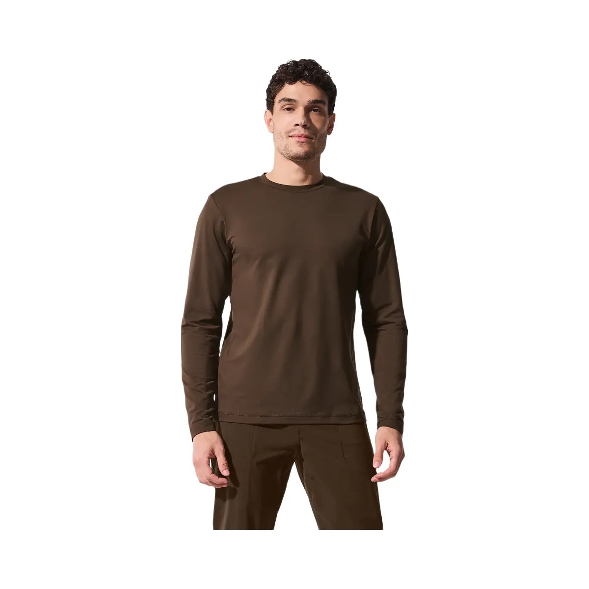 Alo Men's Conquer Reform Crewneck Long Sleeve - Espresso - HypeFly India View 4