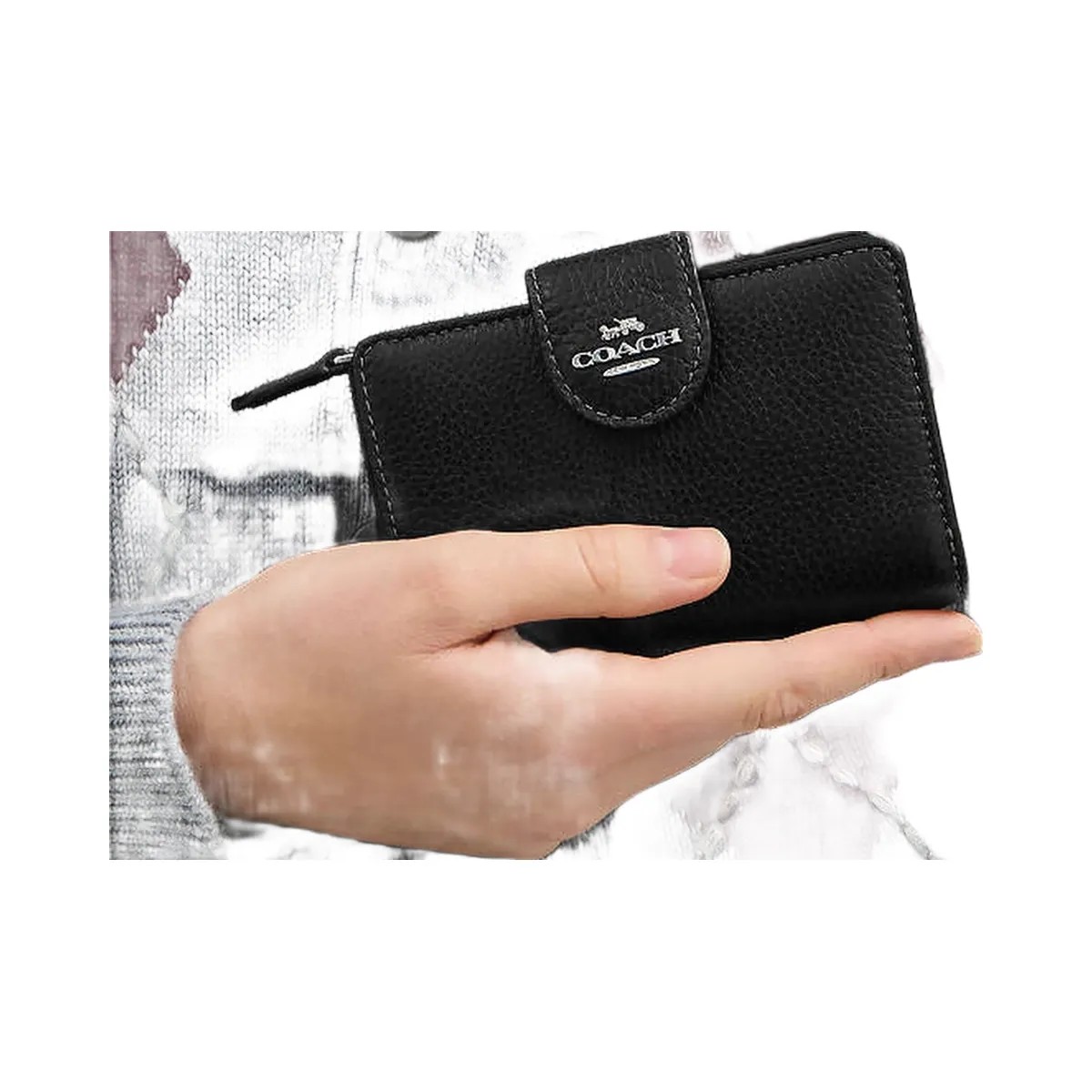 Coach Medium Corner Zip Wallet Pebbled Leather-Silver-Black - HypeFly India View 3