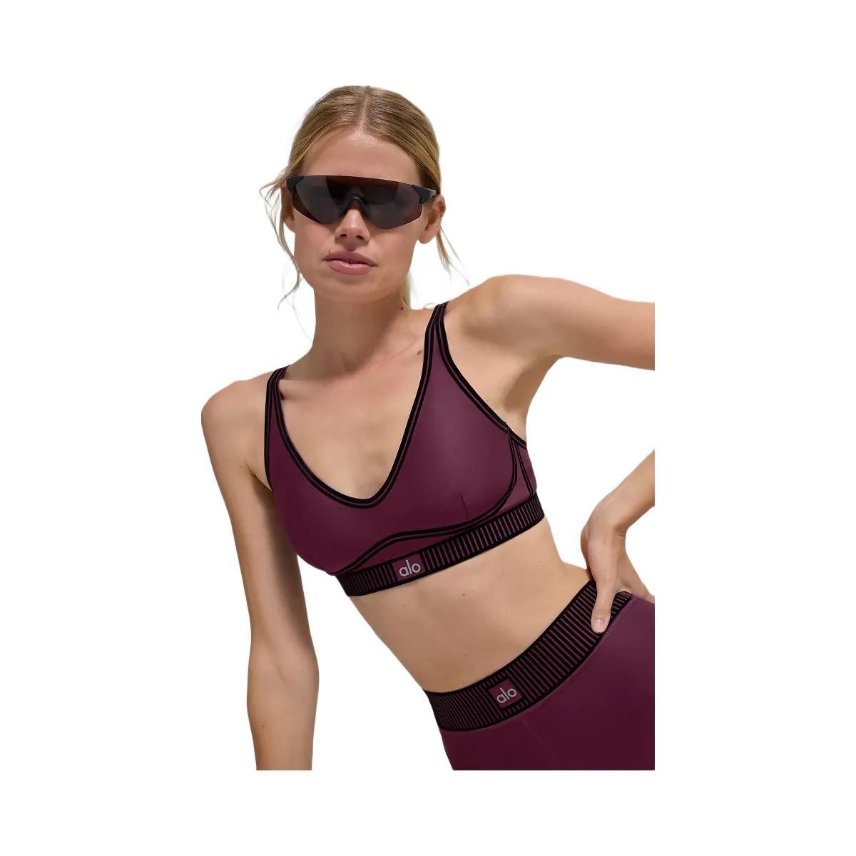 Alo Women's Airlift Line Up Bra - Burgundy - HypeFly India View 1