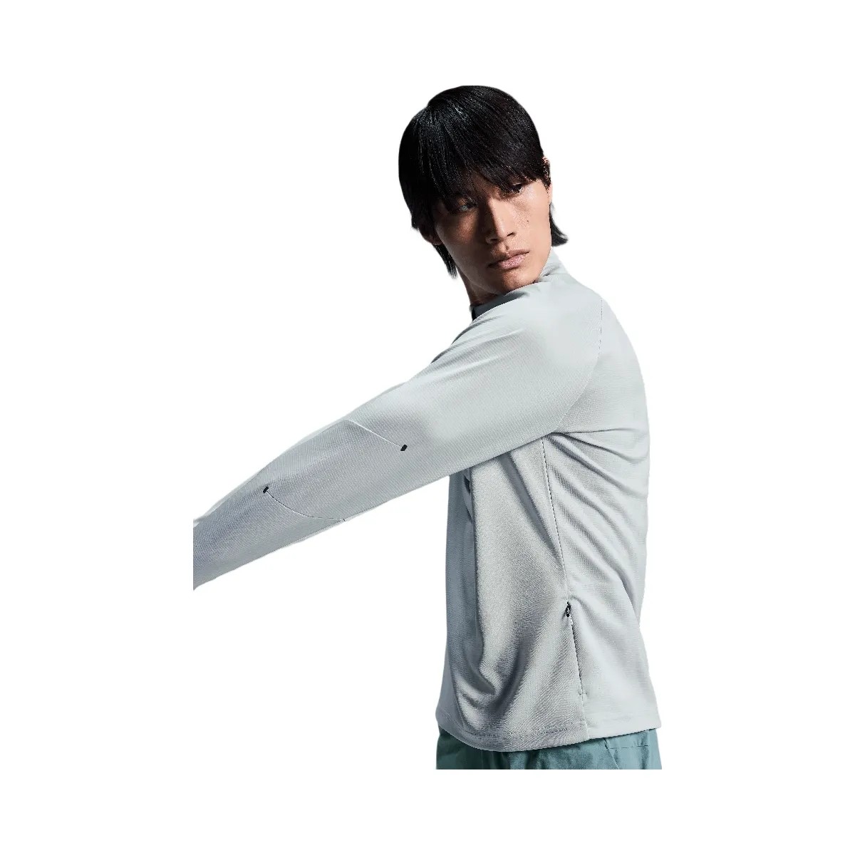 On Climate Shirt Glacier - HypeFly India View 5