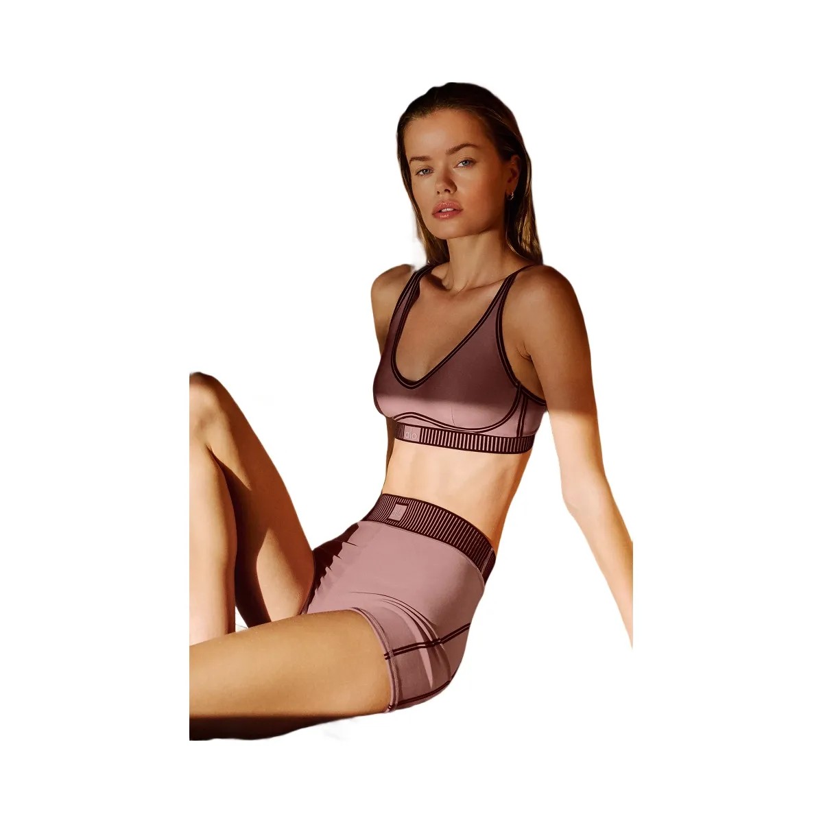 Alo Women's Airlift High-Waist Line Up Short - Smoky Quartz - HypeFly India View 5