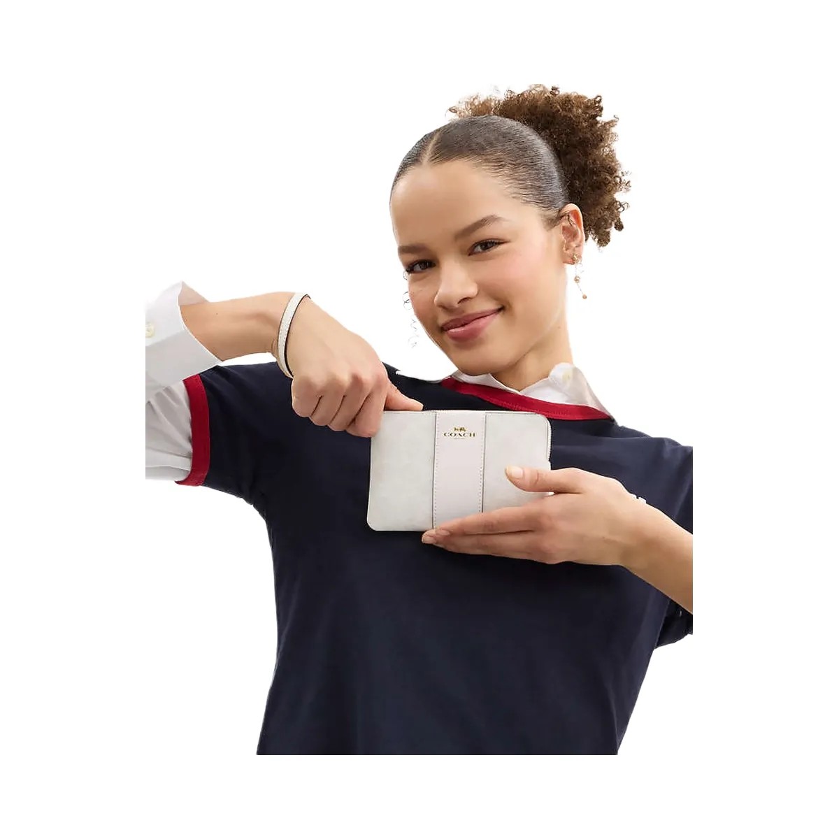 Coach Corner Zip Wristlet In Signature Canvas With Stripe Signature Canvas-Gold-White-Chalk - HypeFly India View 2