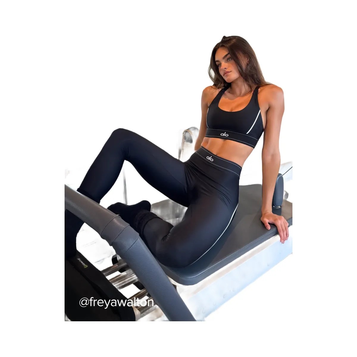 Alo Women's Airlift High-Waist Suit Up Legging - Black/White - HypeFly India View 5