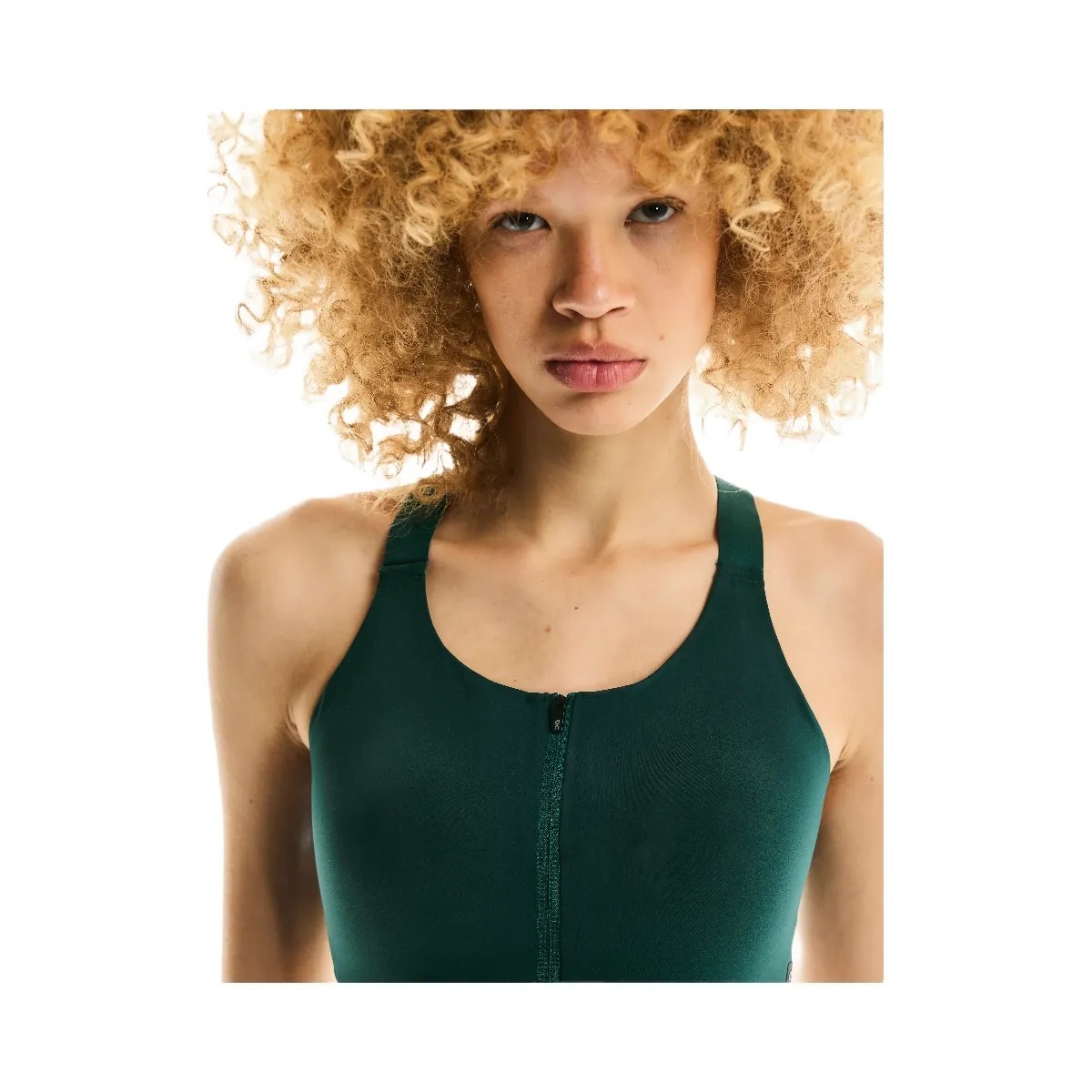 On Endurance Bra Zip Spirulina - HypeFly India View 4