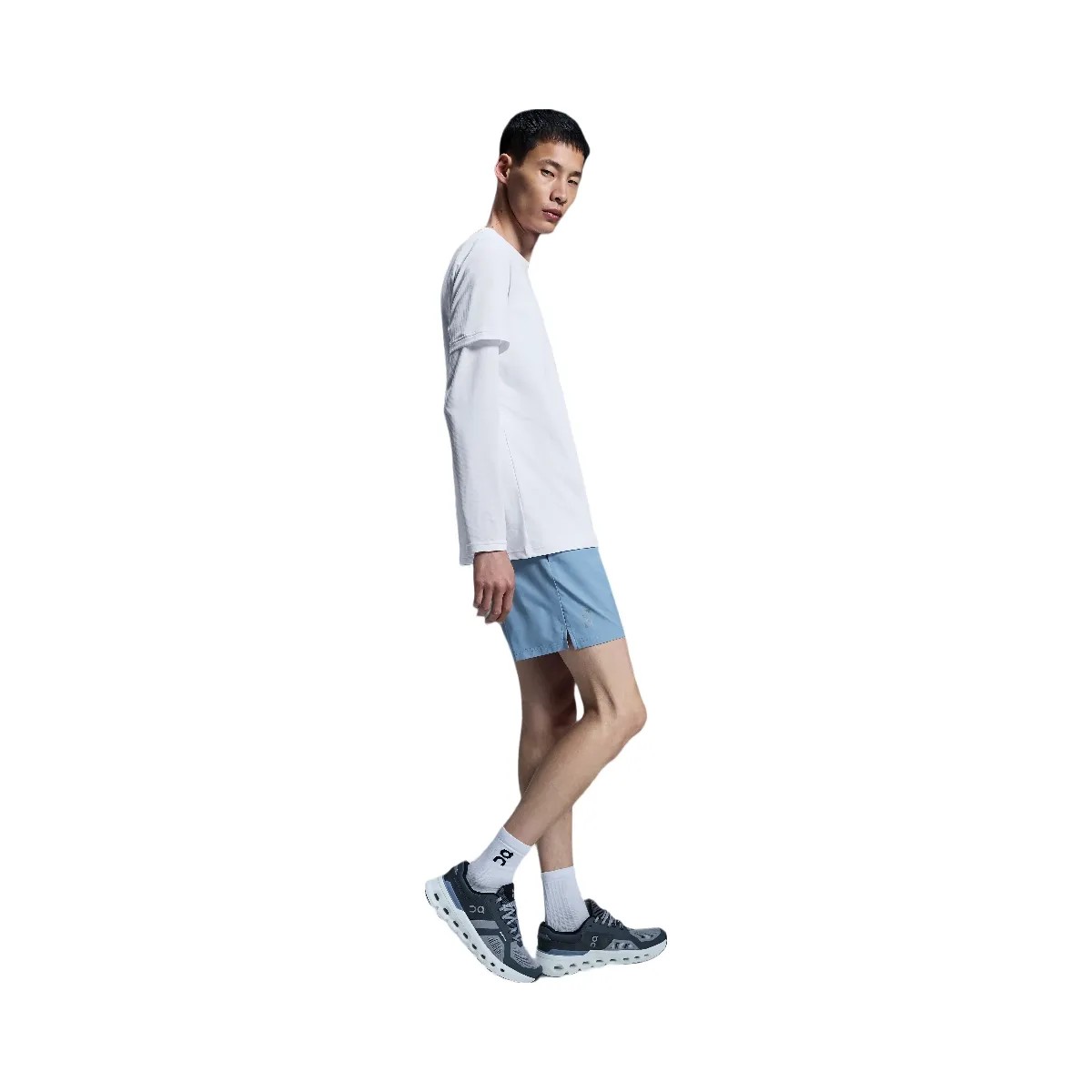 On 5" Core Shorts Chambray - HypeFly India View 6