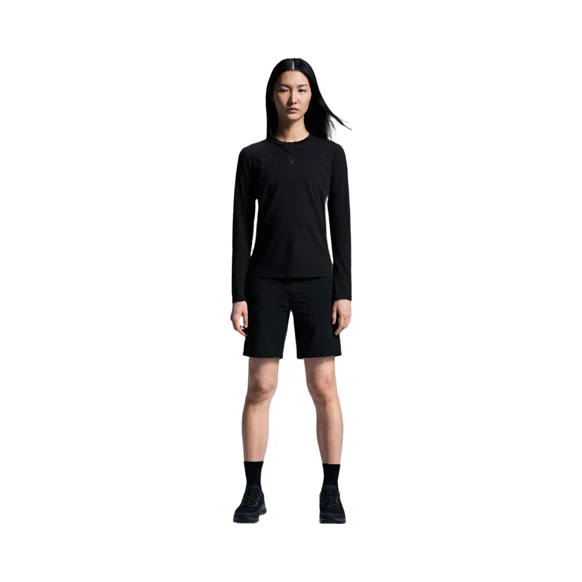 On Trek Long-T Black - HypeFly India View 3