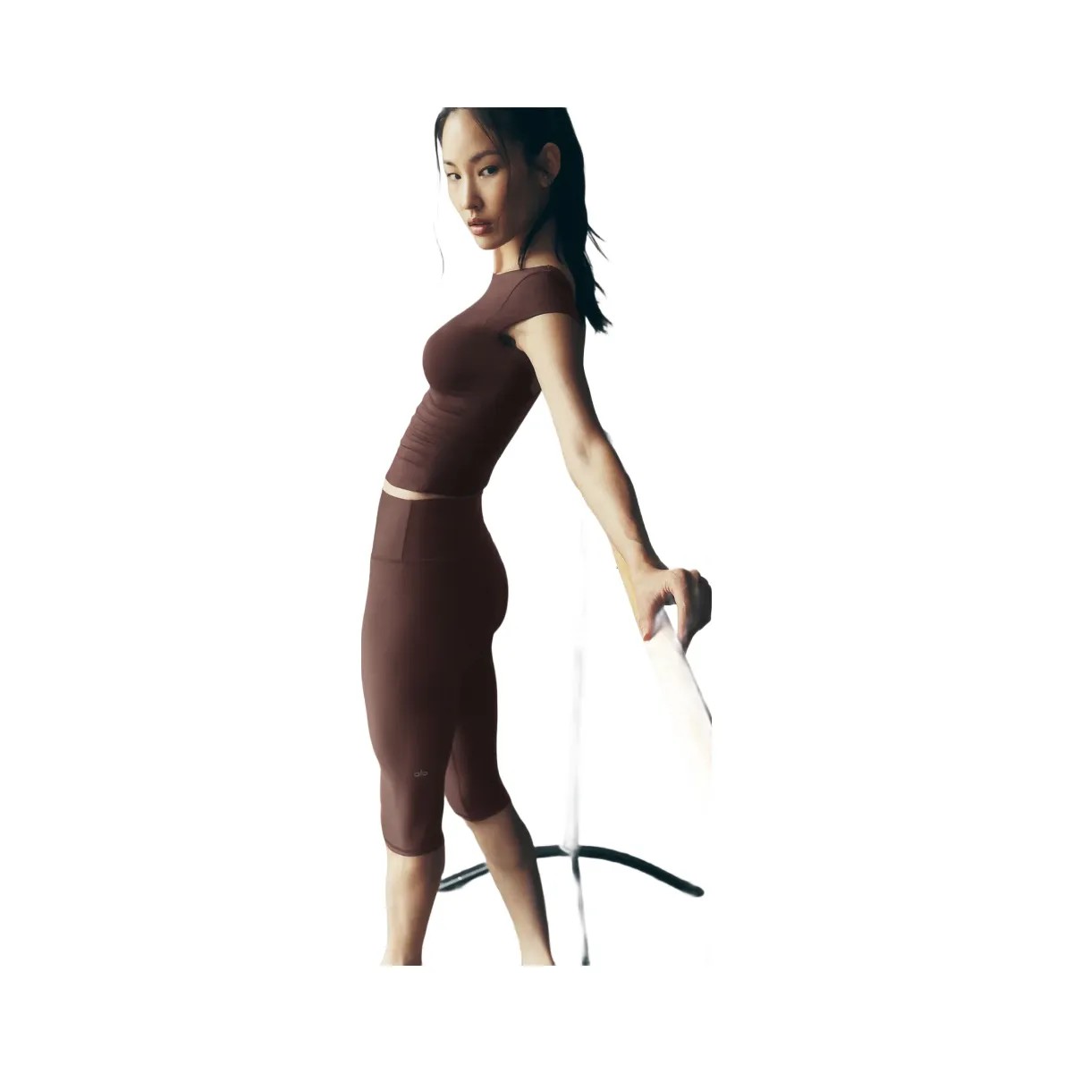 Alo Women's 16'' High-Waist Airlift Capri - Brownstone - HypeFly India View 6