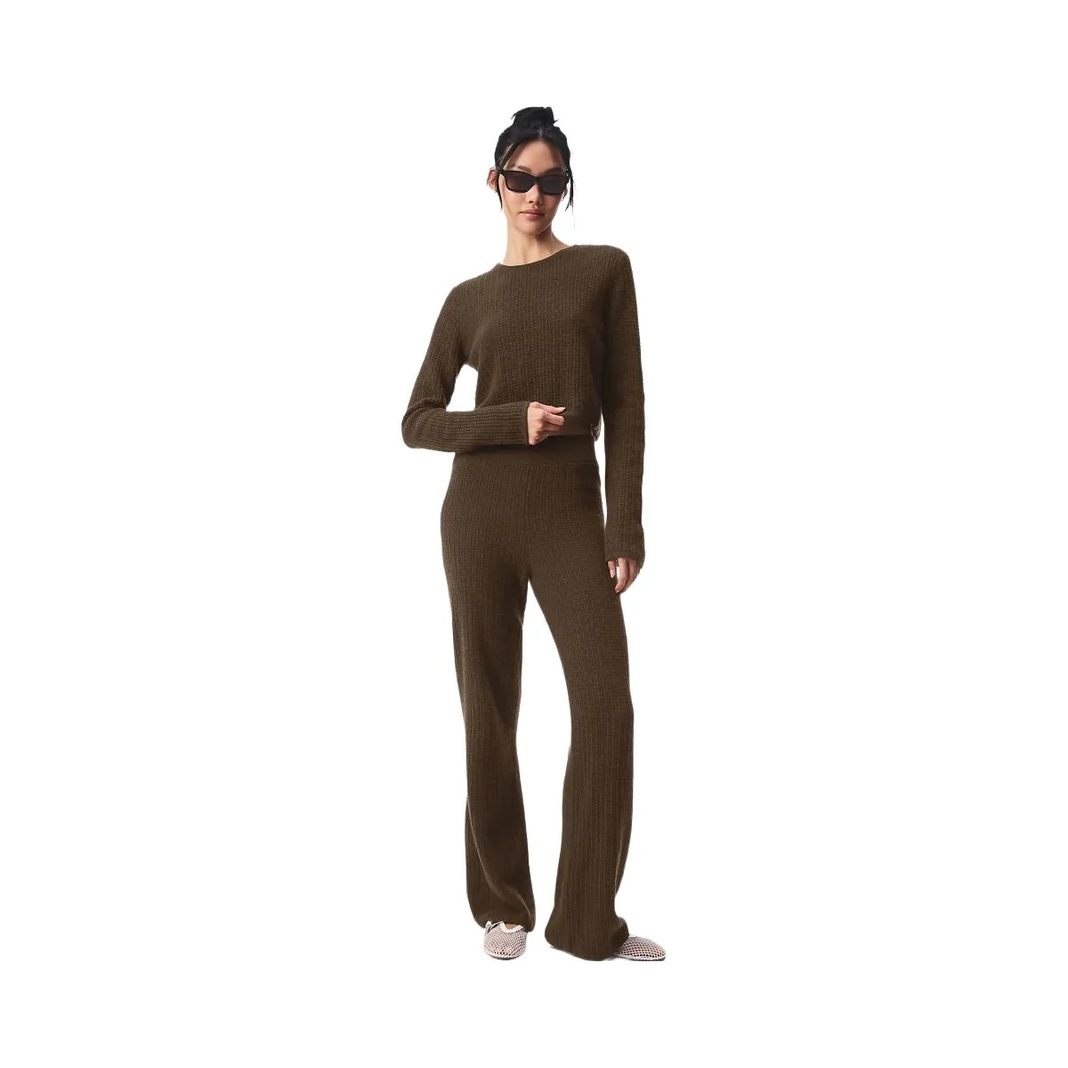 Alo Women's Cashmere High-Waist Plush Waffle Pant - Espresso - HypeFly India View 3
