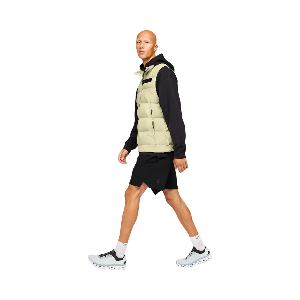 On Challenger Vest Endive - HypeFly India View 4