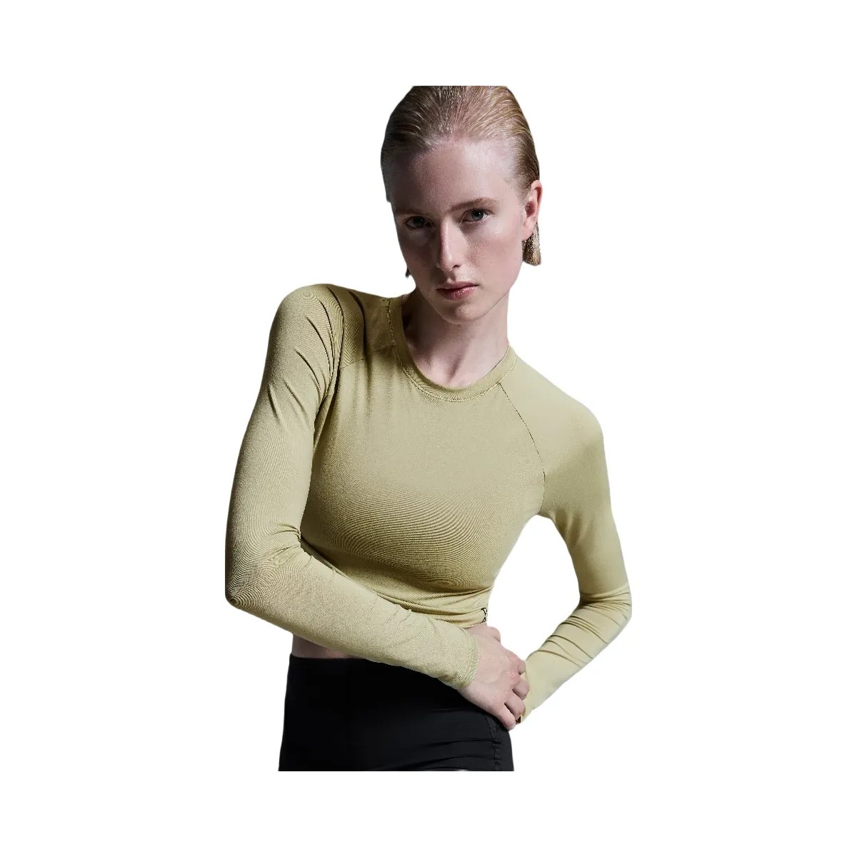 On Studio Long-T Crop Caper  - HypeFly India View 5