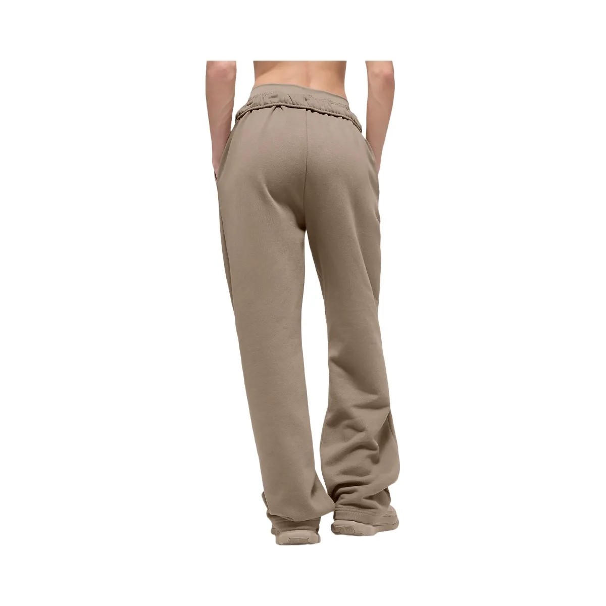 Alo Accolade Straight Leg Sweatpant - Gravel - HypeFly India View 2