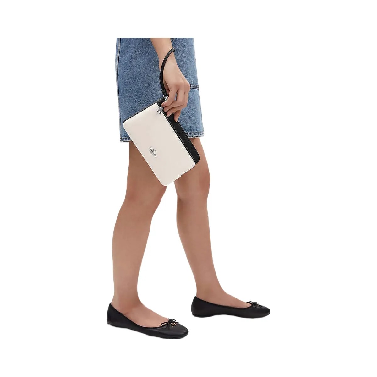 Coach Double Zip Wallet Pebbled Leather-Silver-Chalk Black Multi - HypeFly India View 3