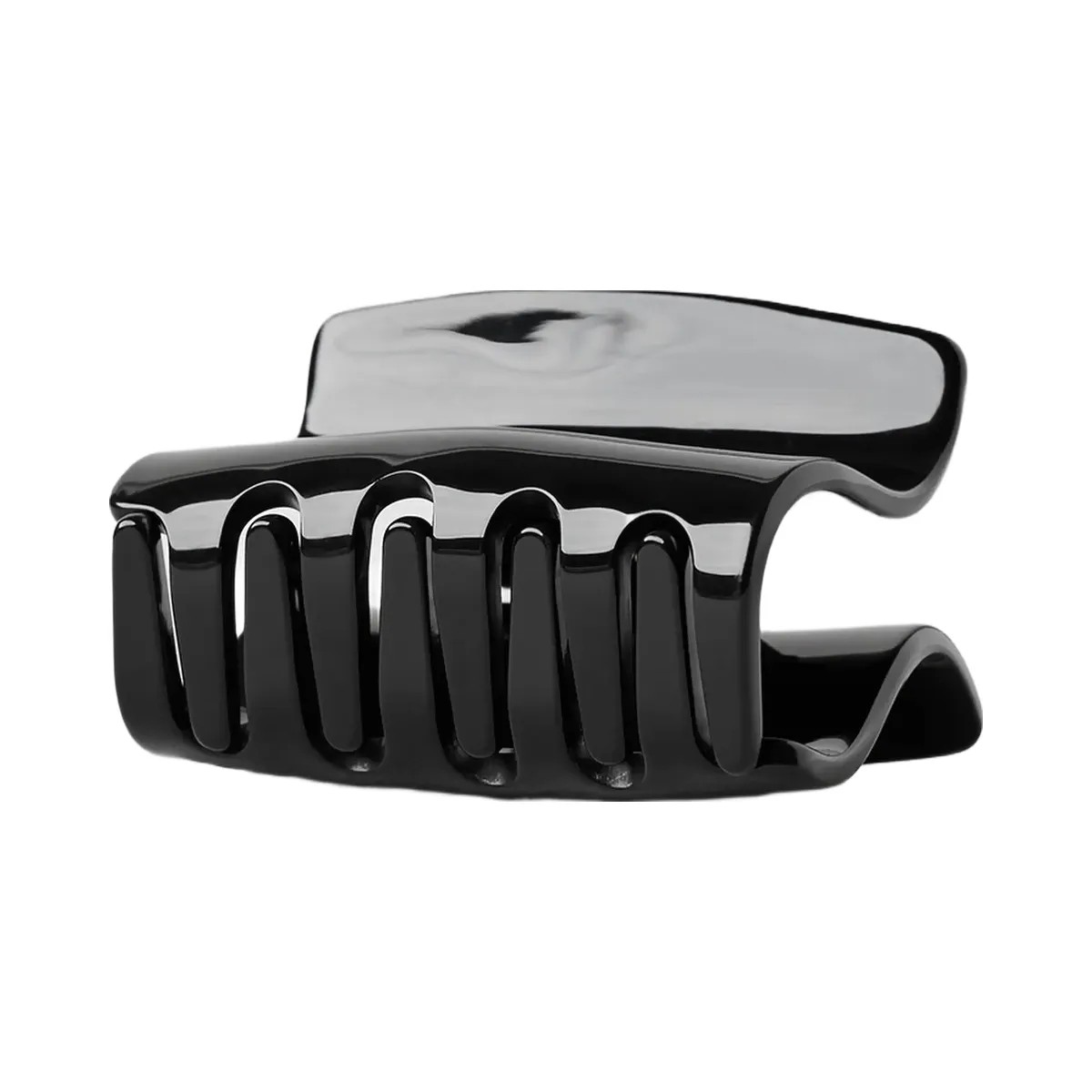 Alo Effortless Claw Clip - Black - HypeFly India View 1