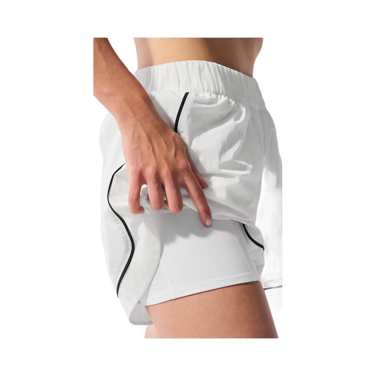 Alo Women's Motivate Track Short - White/Black - HypeFly India View 4