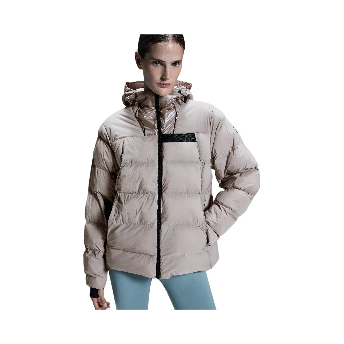 On Challenger Jacket Zinc - HypeFly India View 4