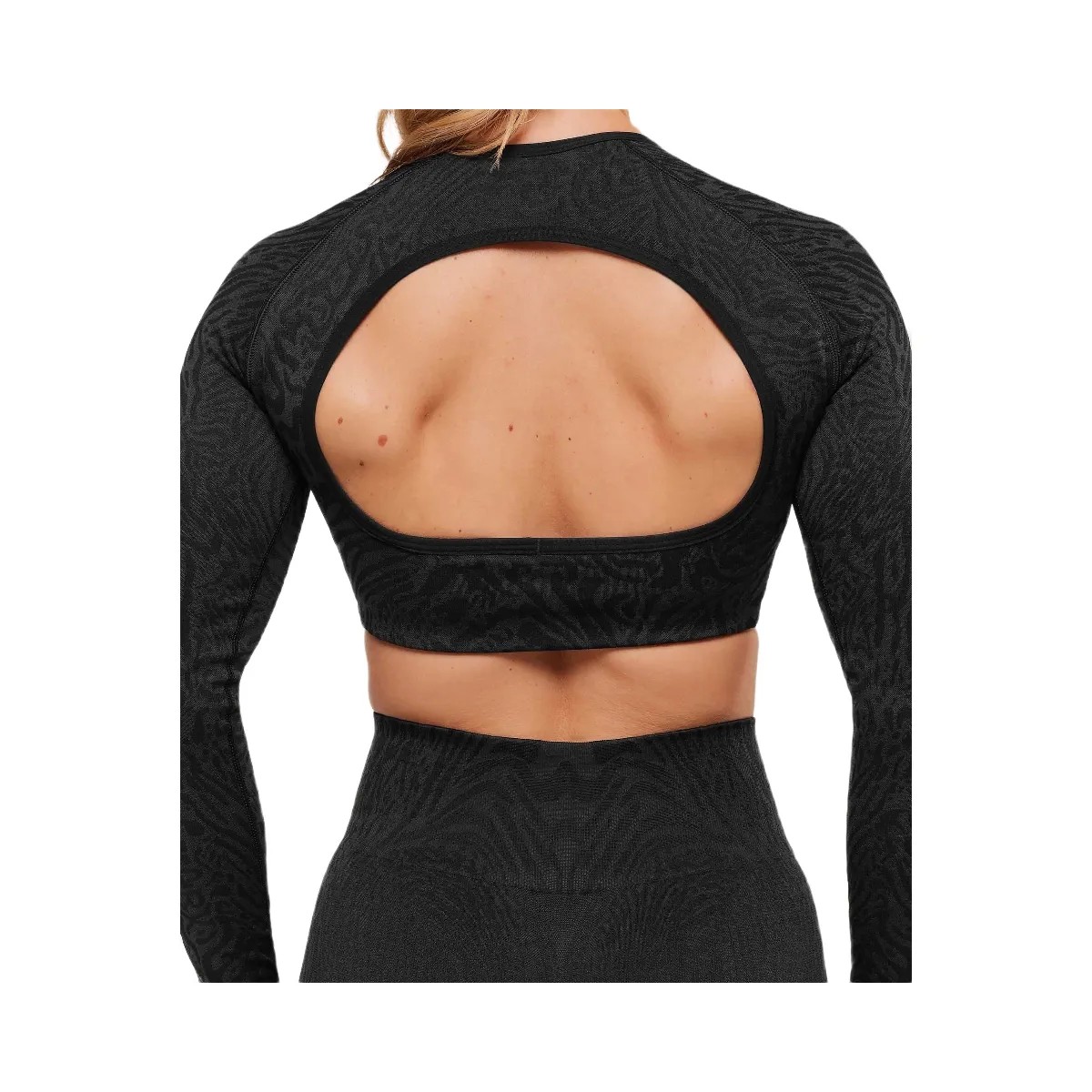 Gymshark Adapt Animal Long Sleeve Crop Top - Black/Asphalt Grey - HypeFly India View 6