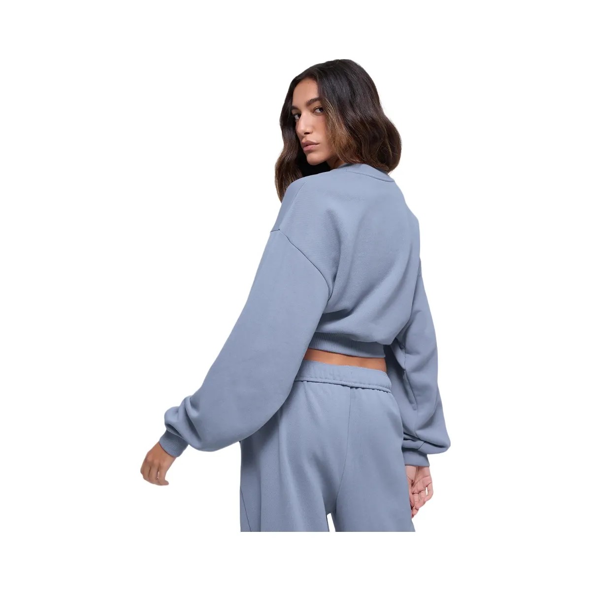 Alo Women's Cropped Accolade Crewneck - Winter Frost - HypeFly India View 3