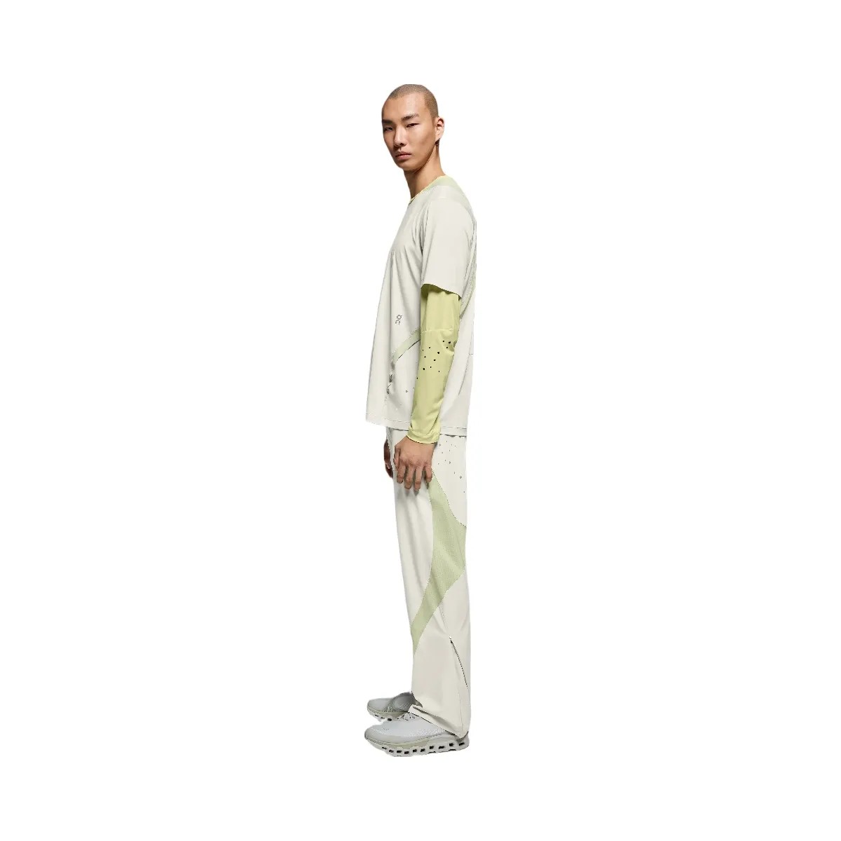 On Running Pants Paf Moondust | Chalk - HypeFly India View 2