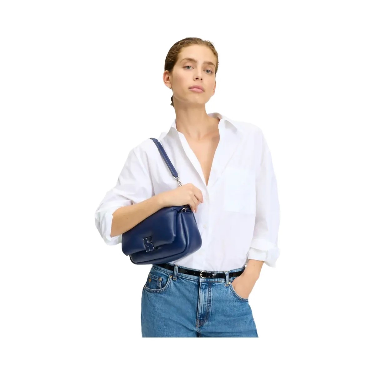Kate Spade Dakota Puffy Leather Crossbody Deep Lake - HypeFly India View 2