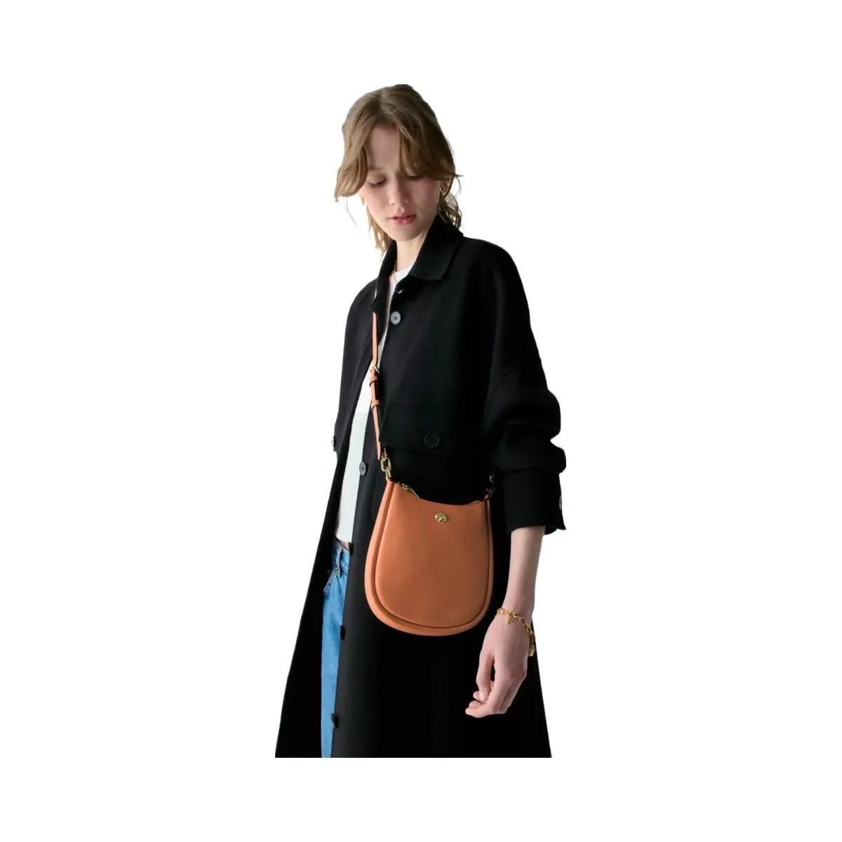 Kate Spade Kayla Small Swingpack Crossbody Warm Gingerbread - HypeFly India View 2