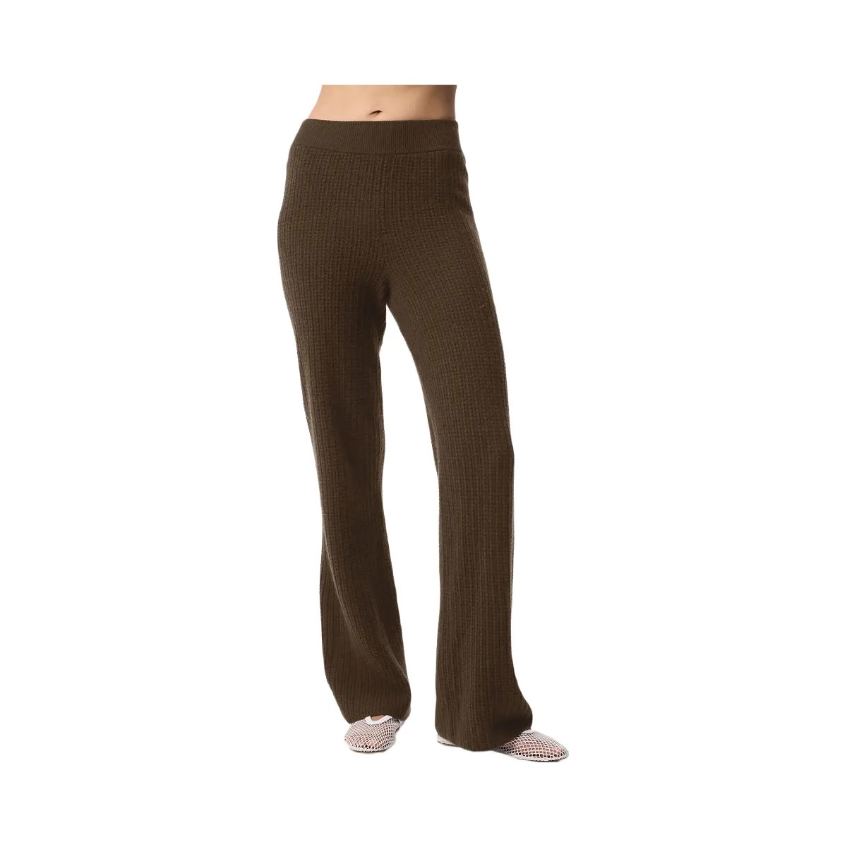 Alo Women's Cashmere High-Waist Plush Waffle Pant - Espresso - HypeFly India View 1