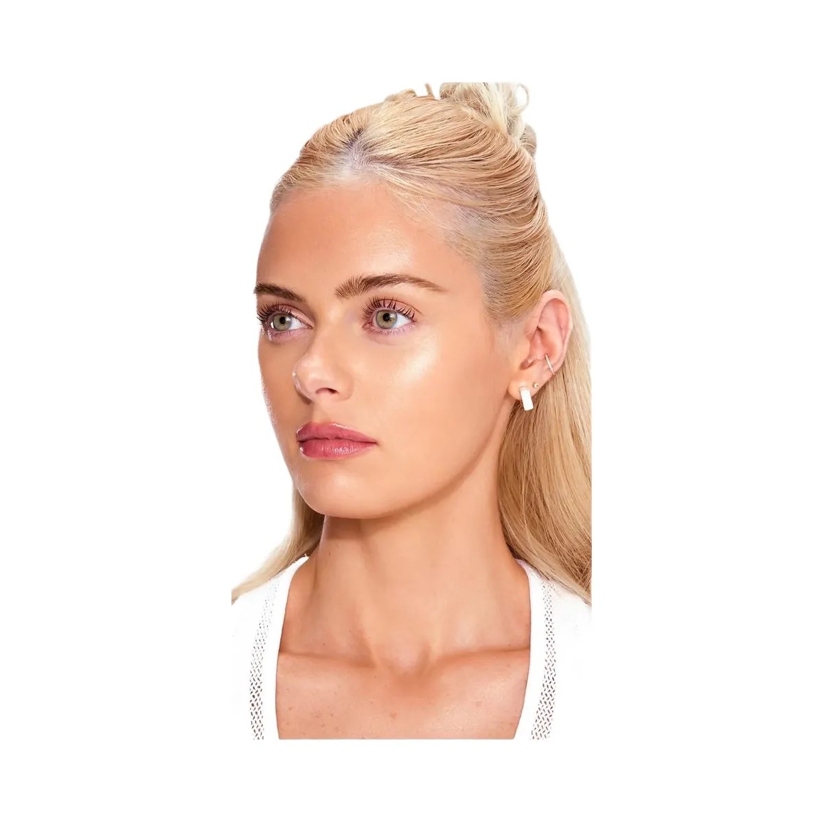 SACHEU Liquid Glow STAY-N All-Day Illuminator - HypeFly India View 4