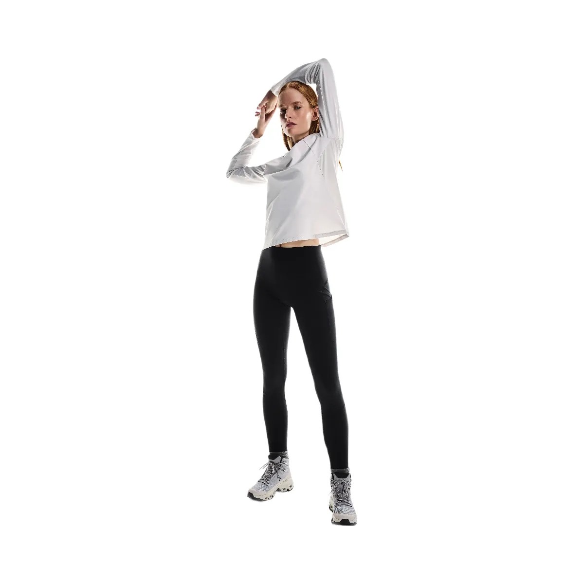 On Trek Tight Black - HypeFly India View 4
