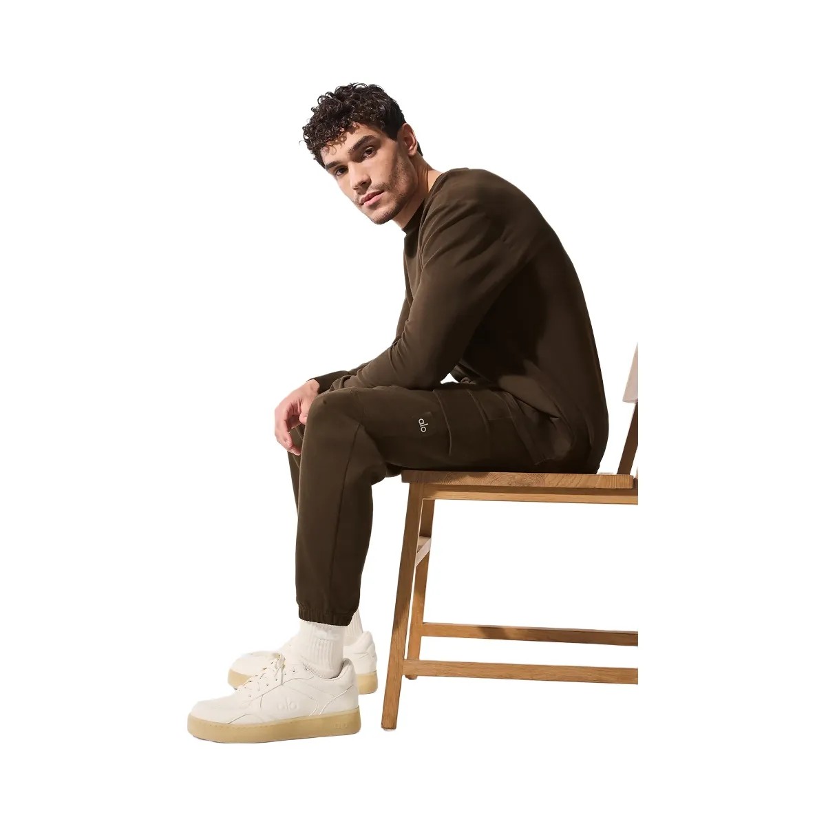 Alo Men's Double Take Long Sleeve Crew - Espresso - HypeFly India View 4