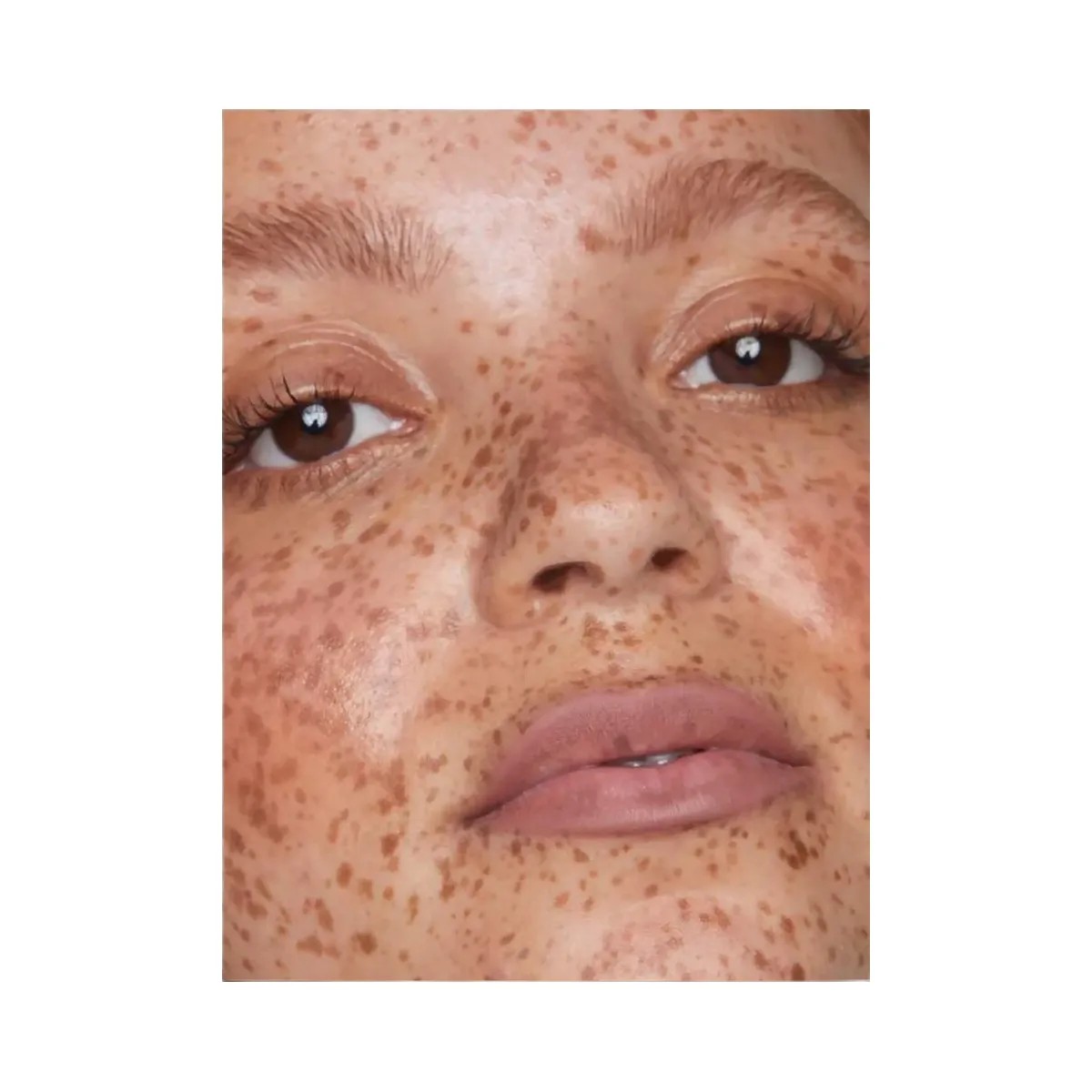 REFY Lip Sculpt Longwear Liner - Rosewood - HypeFly India View 3