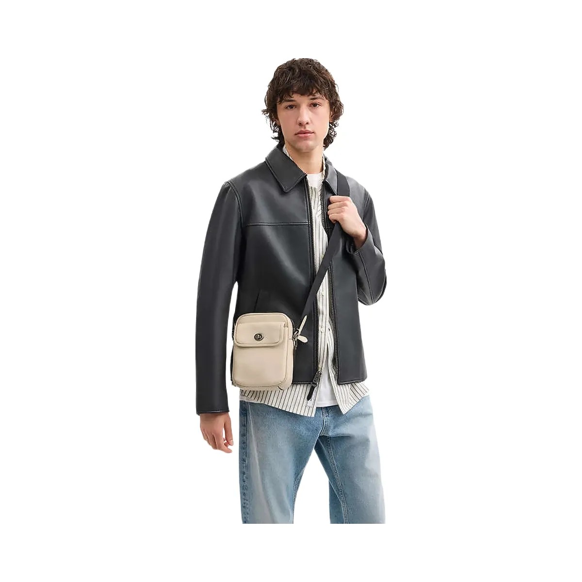 Coach Turnlock Crossbody Bag Smooth Leather-Qb-Ivory - HypeFly India View 2
