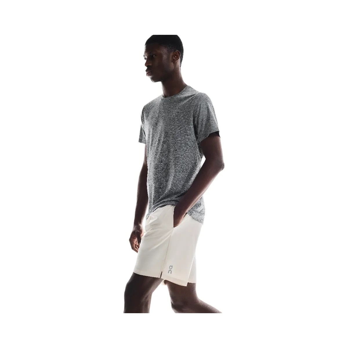 On 7" Core Shorts Sand - HypeFly India View 3
