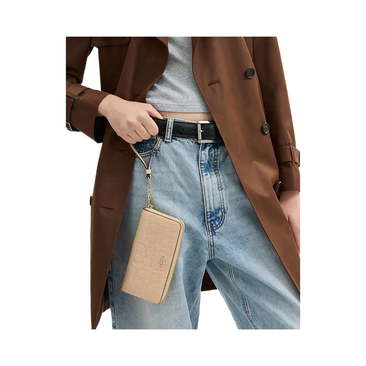 Coach Long Zip Around Wallet In Signature Leather Pebbled Leather-Im-Oat - HypeFly India View 3