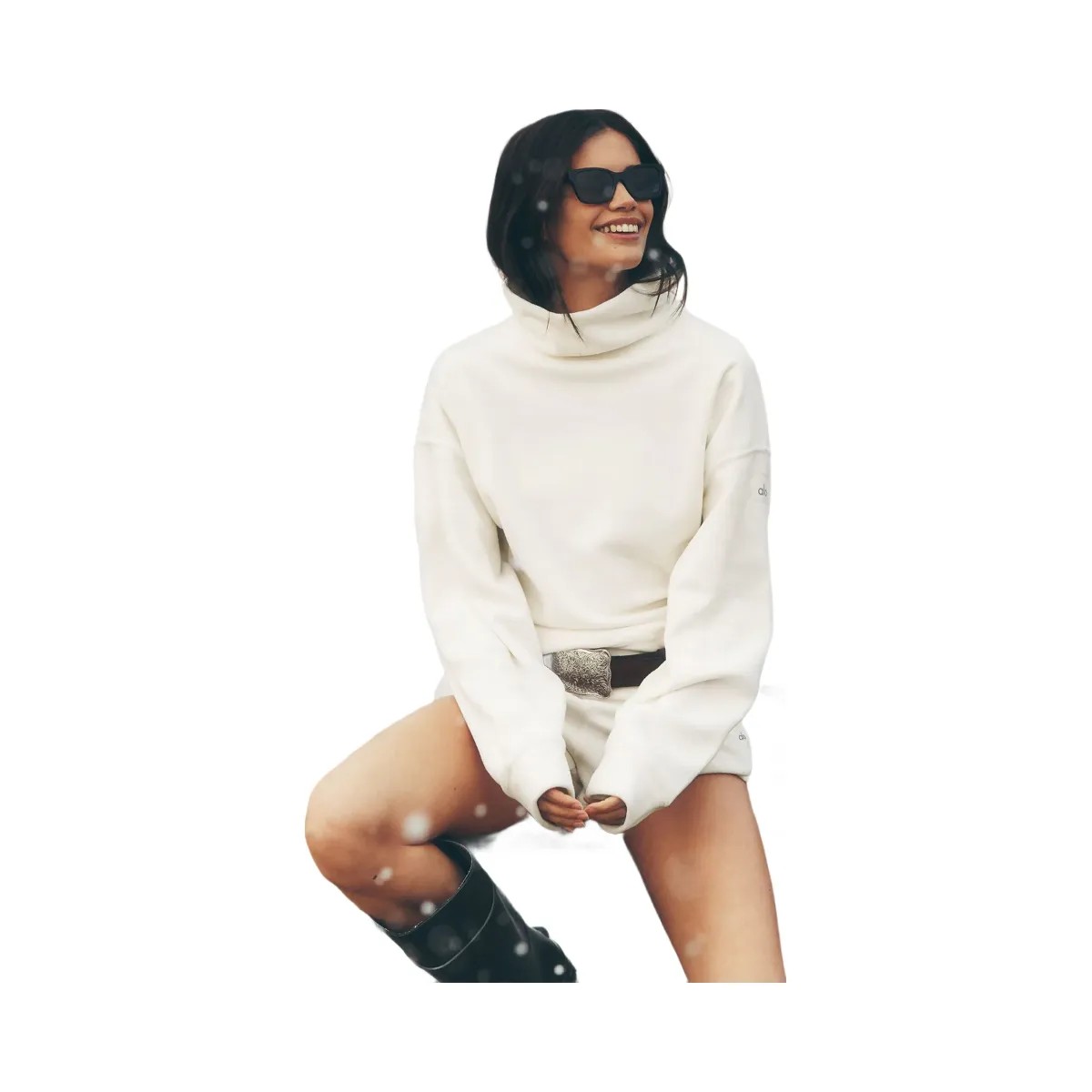 Alo Women's Polar Fleece Hazy Pullover - Ivory - HypeFly India View 6