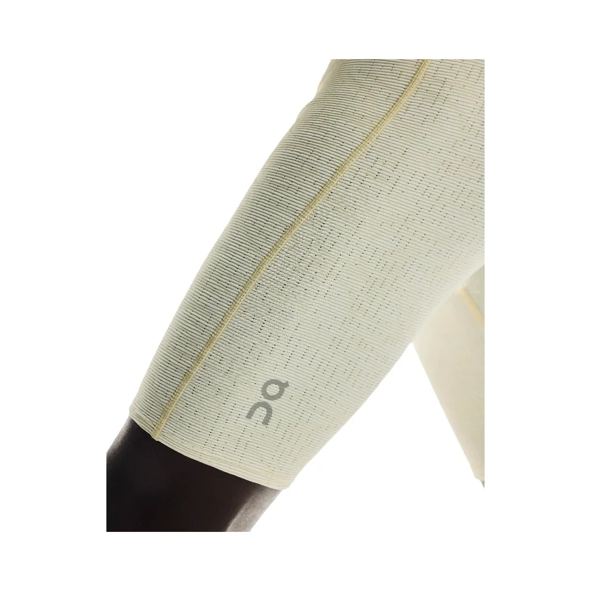 On Pace Tights Short Taupe - HypeFly India View 5