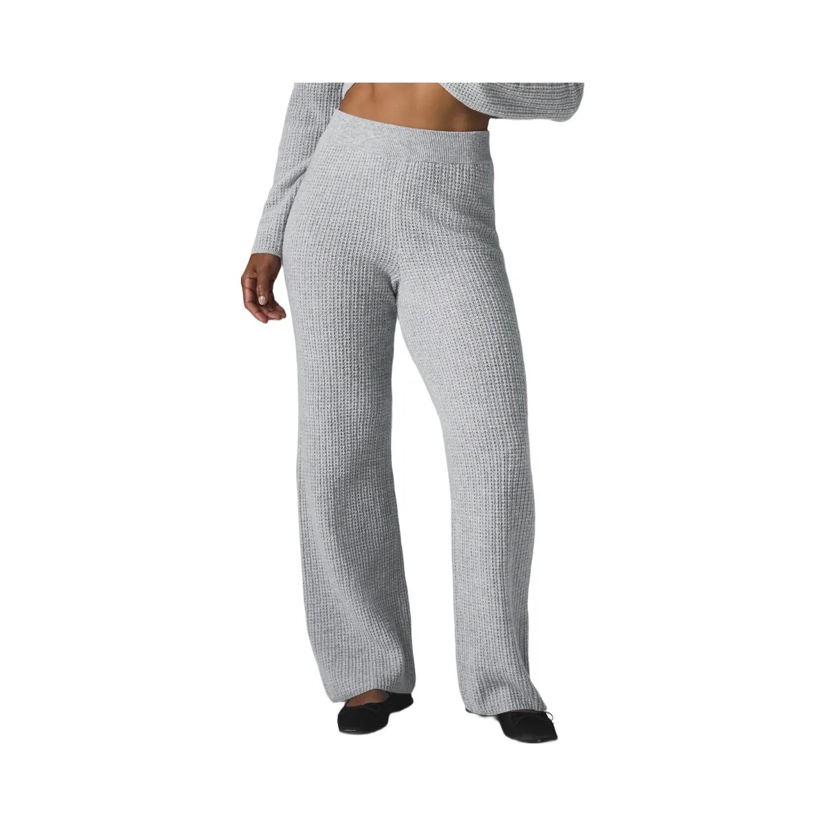 Alo Women's Cashmere High-Waist Plush Waffle Pant - Athletic Heather Grey - HypeFly India View 3