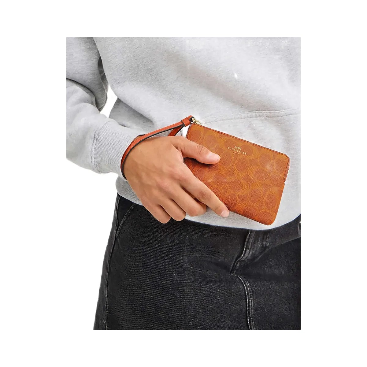 Coach Corner Zip Wristlet In Signature Canvas Signature Canvas-Im-Bright Canyon - HypeFly India View 2