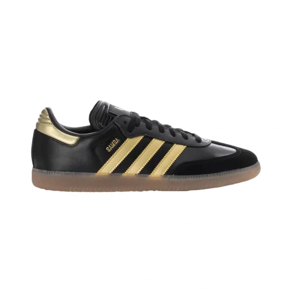 Lionel Messi x Samba 'Triunfo Dorado' - HypeFly India View 1