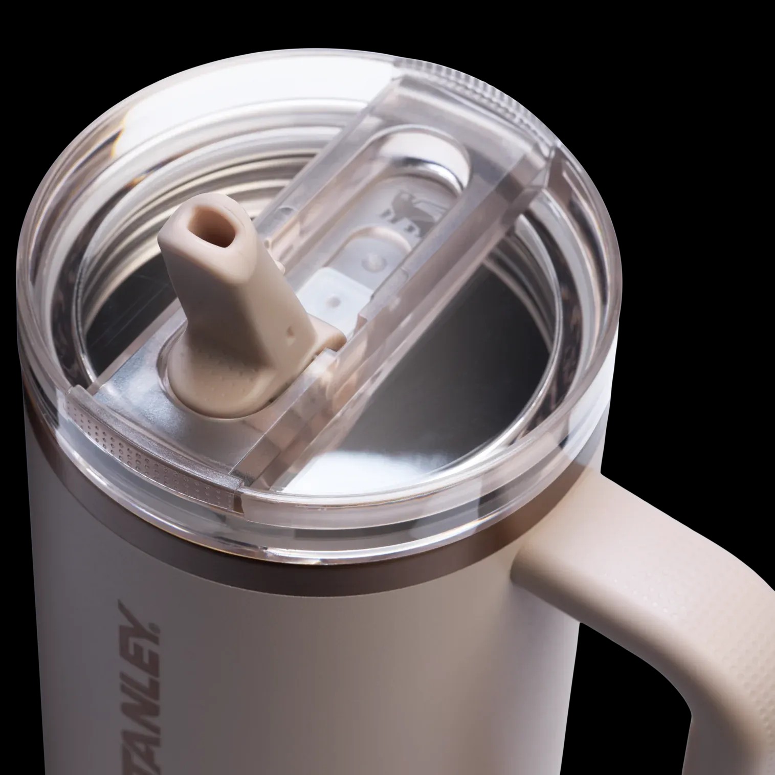 Stanley Quencher Protour Flip Straw Tumbler 'Gilded Sugar' - HypeFly India View 3