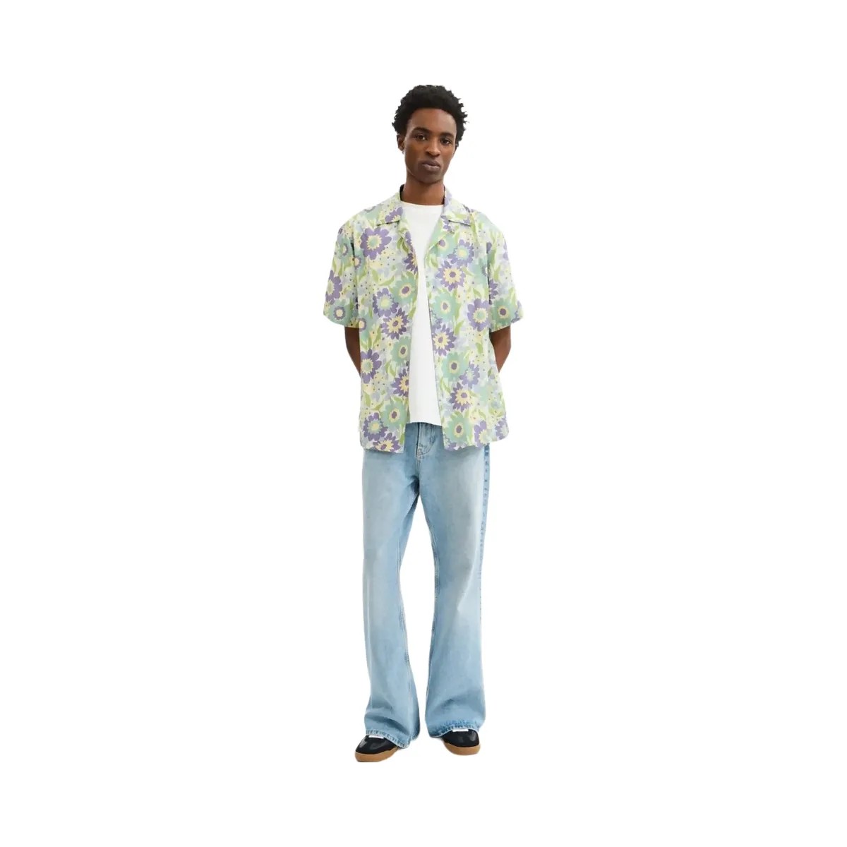 Coach Floral Camp Shirt Purple Floral - HypeFly India View 2