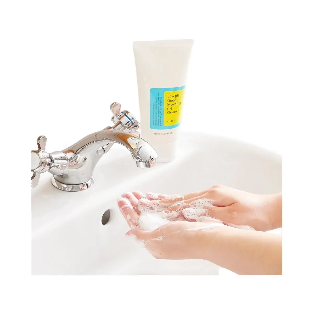 COSRX Low pH Good Morning Gel Cleanser - HypeFly India View 6