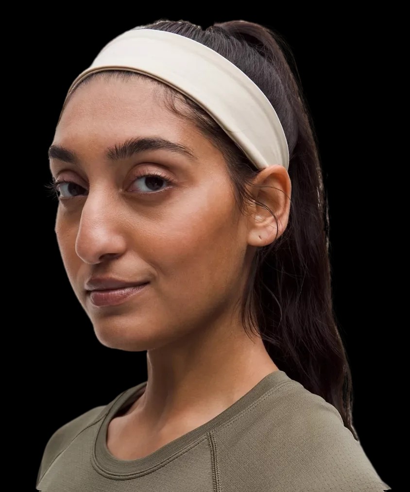 Lululemon Women's Luxtreme Training Headband Light Ivory - HypeFly India View 2