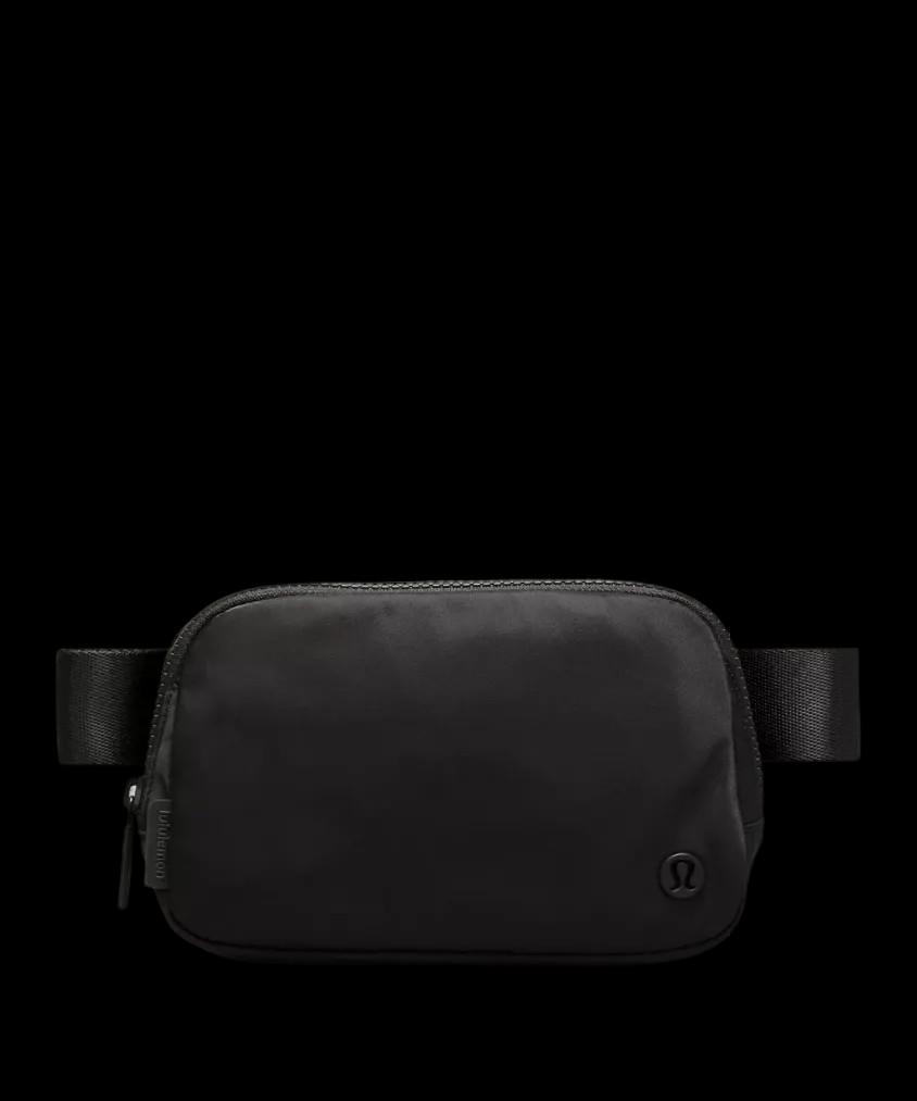 Lululemon Everywhere Belt Bag 1L Black - HypeFly India View 1