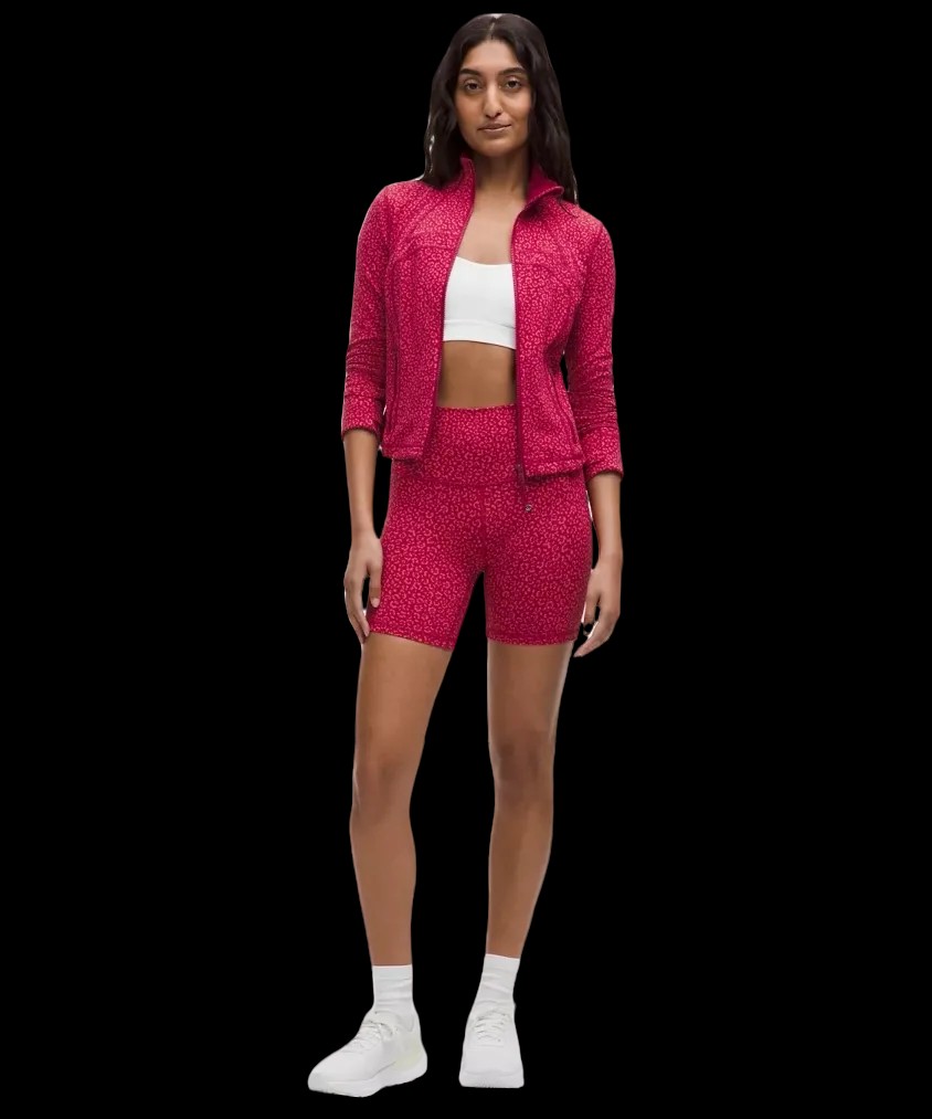 Lululemon Define Cropped Jacket Nulu Leopard Daisy Emboss Black Leopard Daisy Emboss Black - HypeFly India View 2