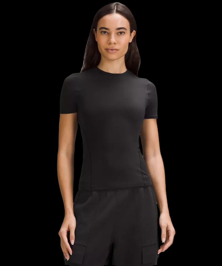 Lululemon Wundermost Ultra-Soft Nulu Hip-Length Crewneck Shirt Black - HypeFly India View 1